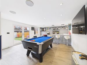 Photo 37- click for photo gallery